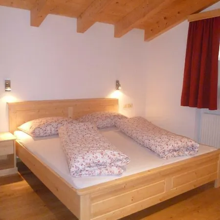 Isidorhof Alloggio per agriturismo Dobbiaco